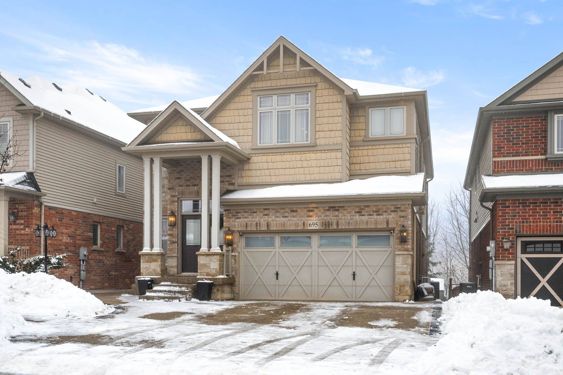 Waterloo, ON N2R 0B2,695 Robert Ferrie DR #LOWER