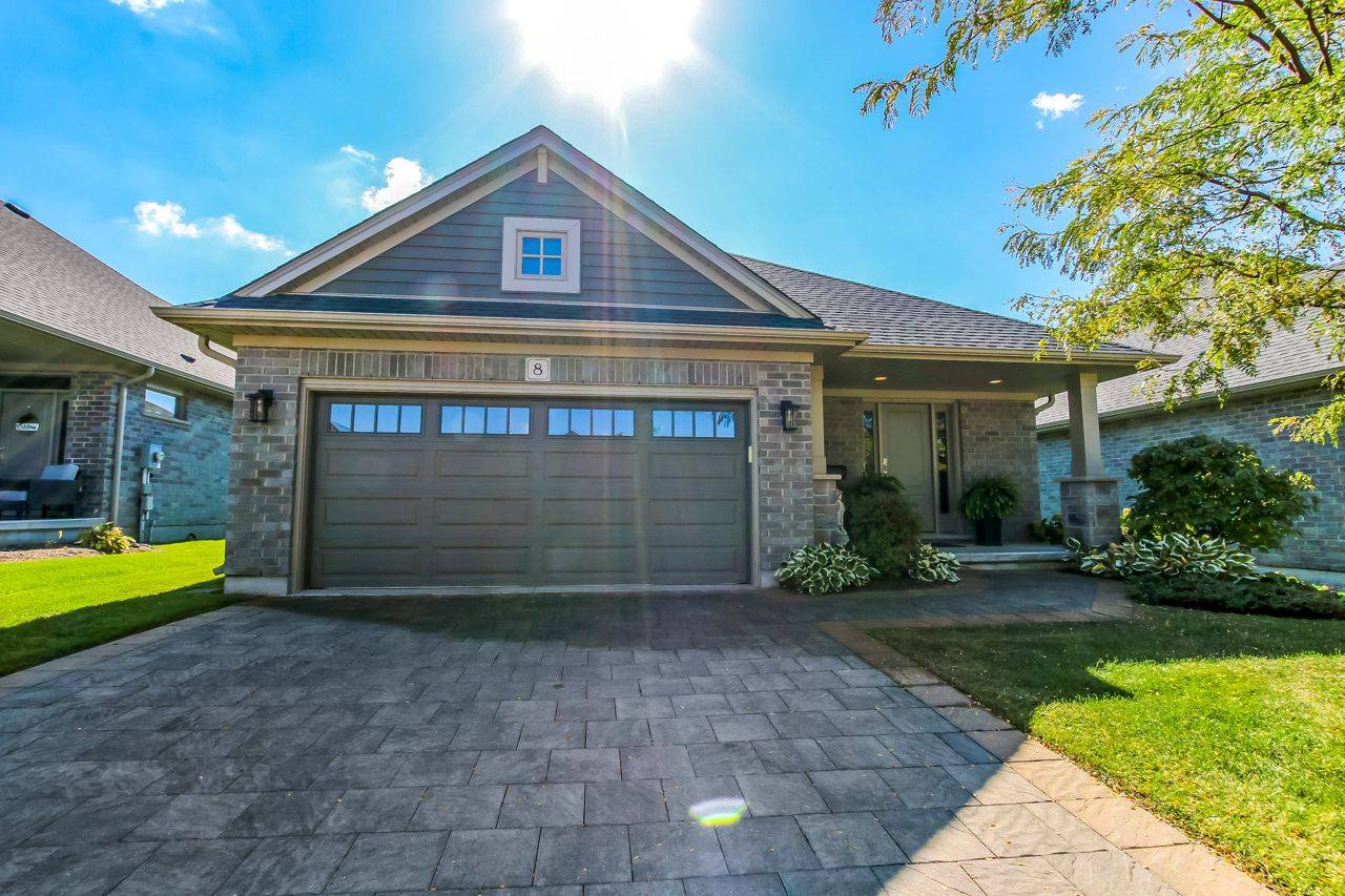 St. Thomas, ON N5R 0G8,234 PEACH TREE BLVD #8