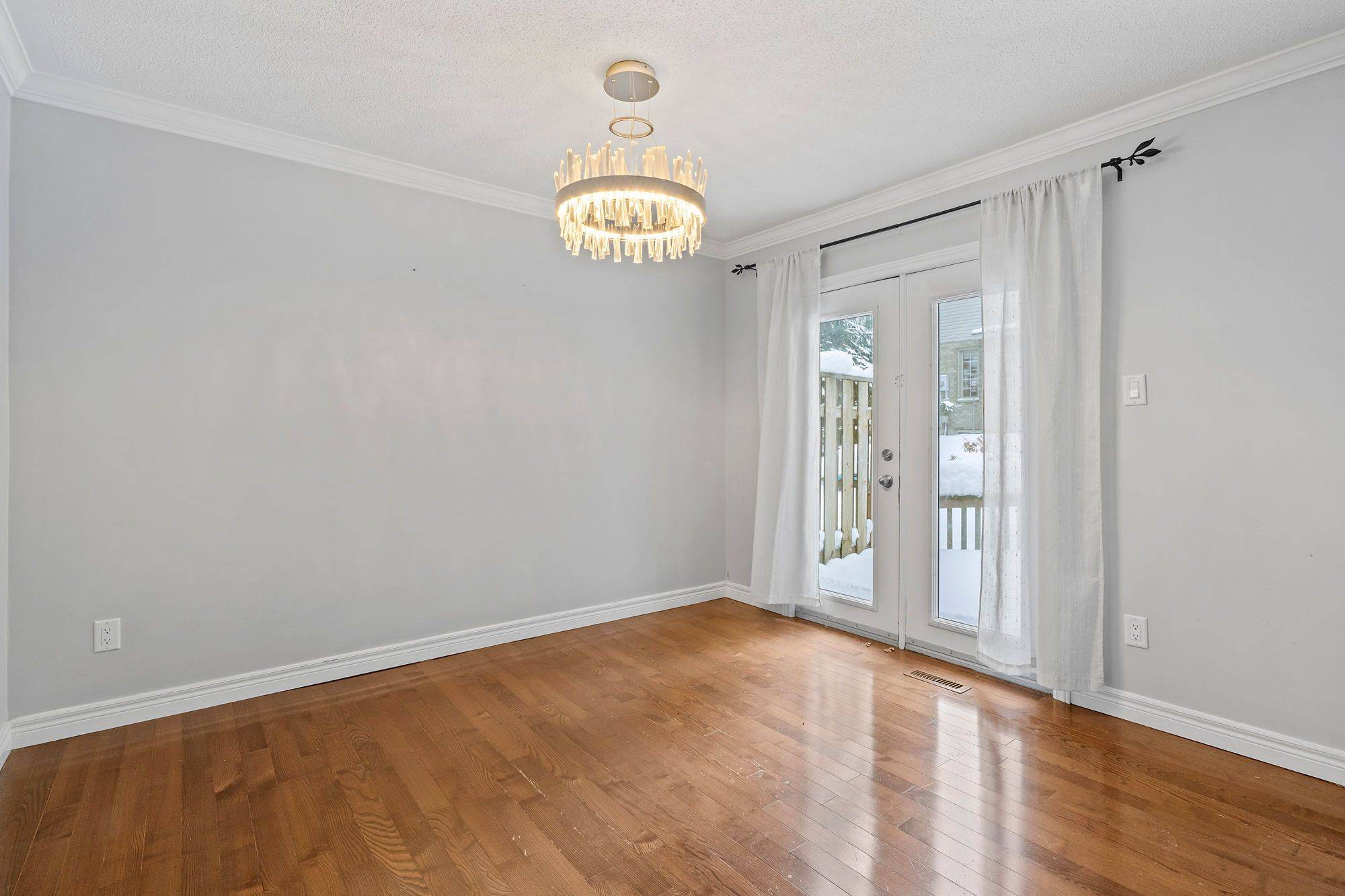 London North, ON N6G 4Y5,340 Ambleside DR #17