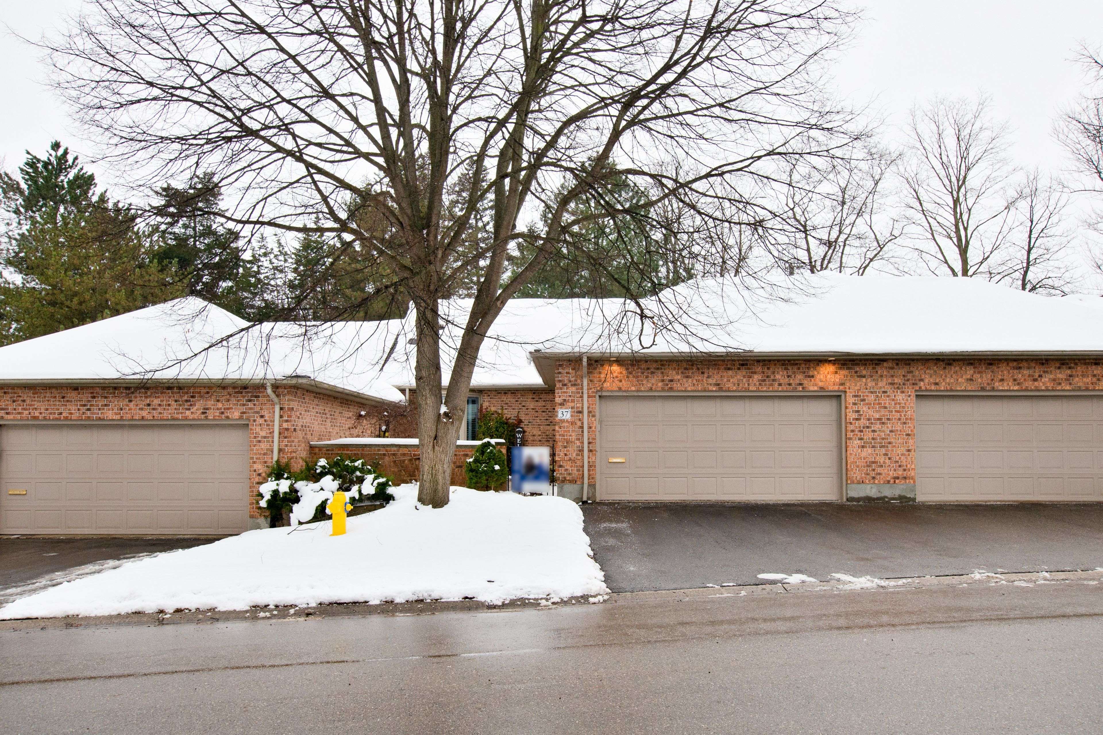 London South, ON N6K 1E2,1443 Commissioners RD W #37