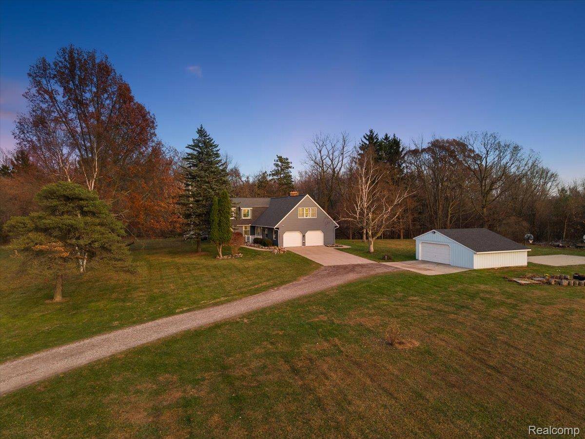 Perry, MI 48872,9627 M 52