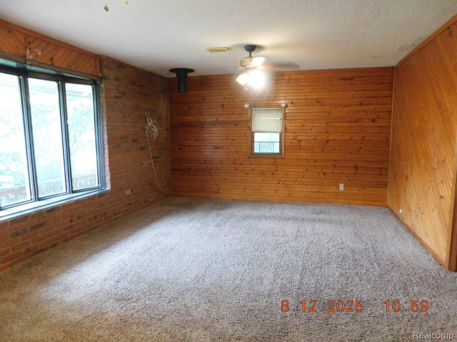 Fowlerville, MI 48836,207 Garden LN