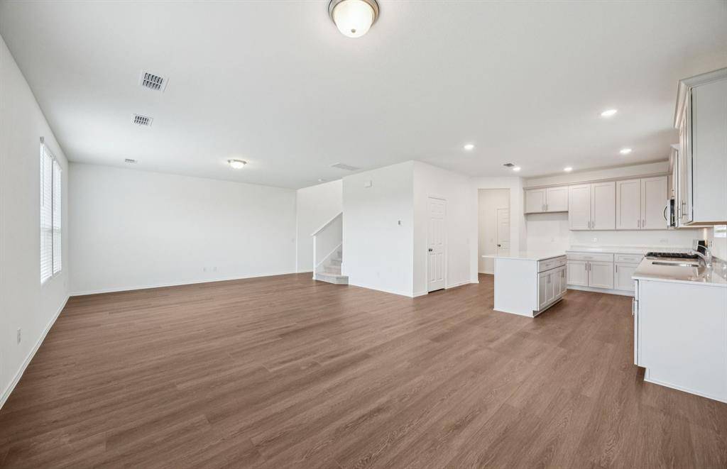 Princeton, TX 75407,2423 Roundstone Way