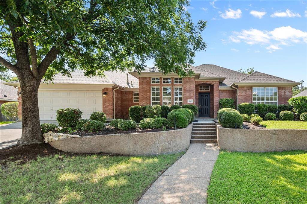Arlington, TX 76016,3809 Woodside Drive