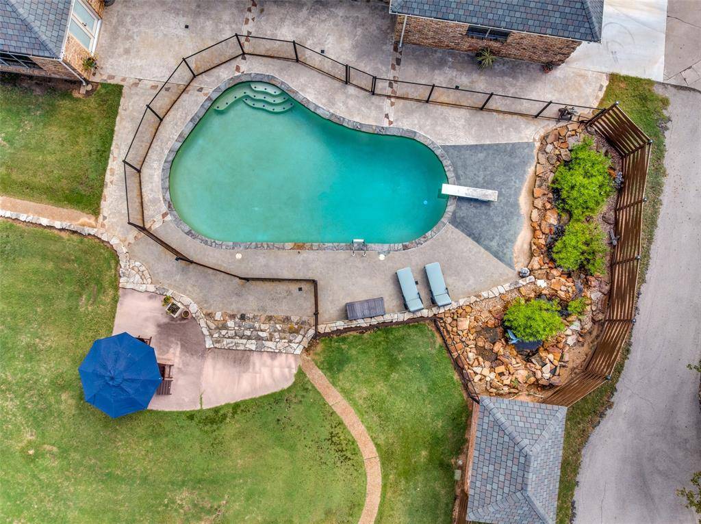 Alvord, TX 76225,262 Private Road 1494