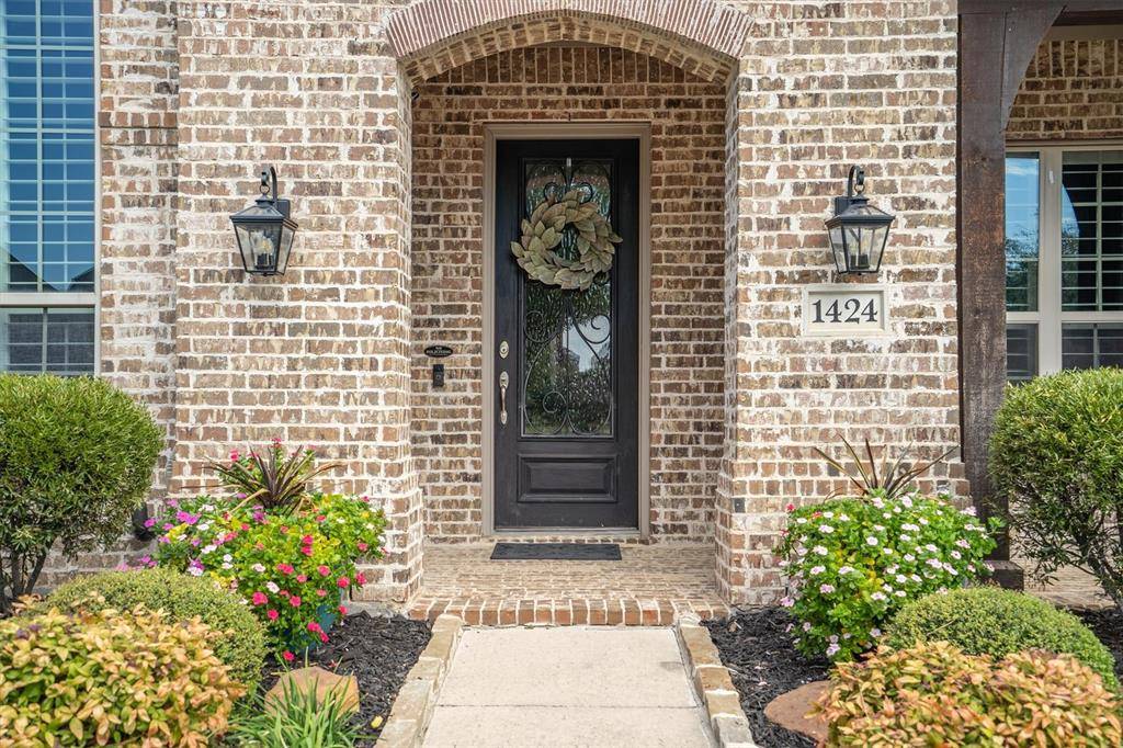 Argyle, TX 76226,1424 10th Street