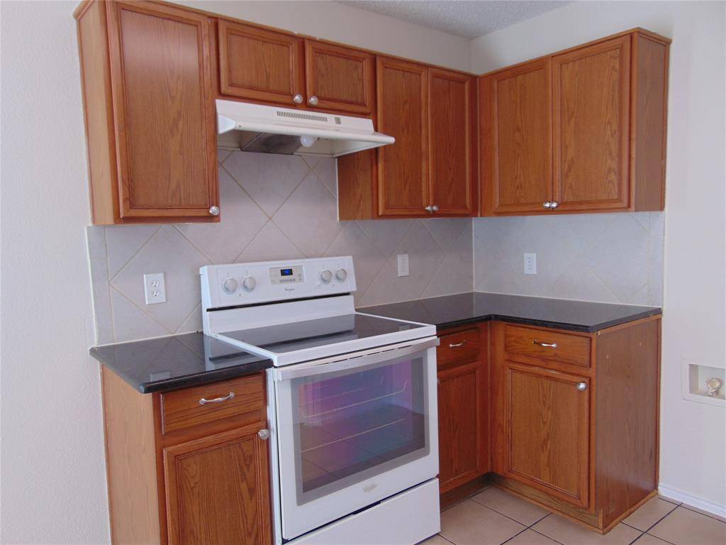 Dallas, TX 75241,7562 Buford Drive