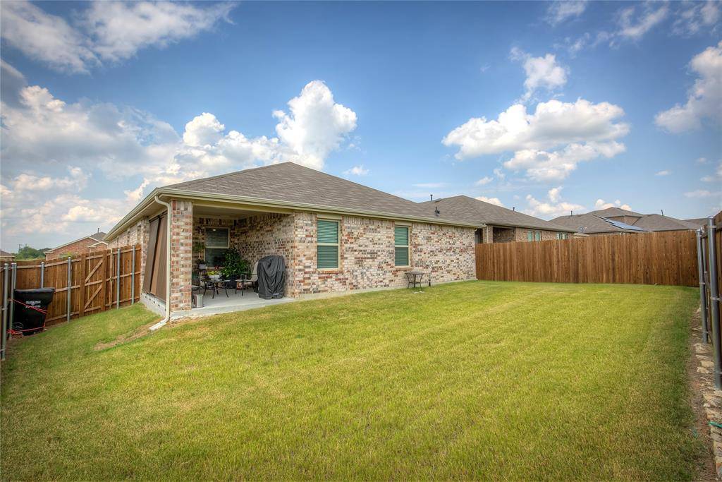 Crandall, TX 75114,2320 Peregrine Way