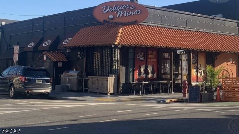 Newark City, NJ 07105,168 Mcwhorter St