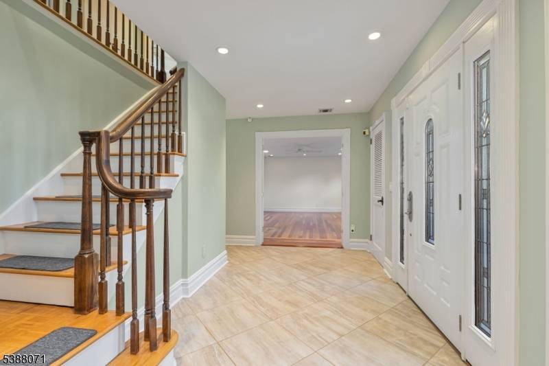 Berkeley Heights Twp., NJ 07922,25 Oechsner Ct