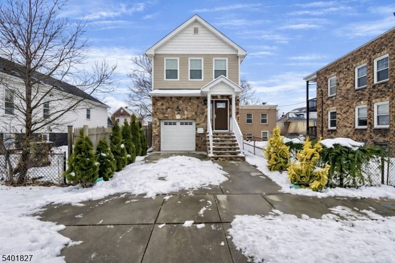 Perth Amboy City, NJ 08861,361 Garretson Ave