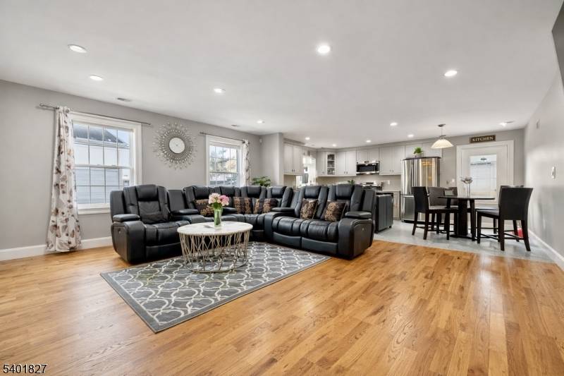 Perth Amboy City, NJ 08861,361 Garretson Ave