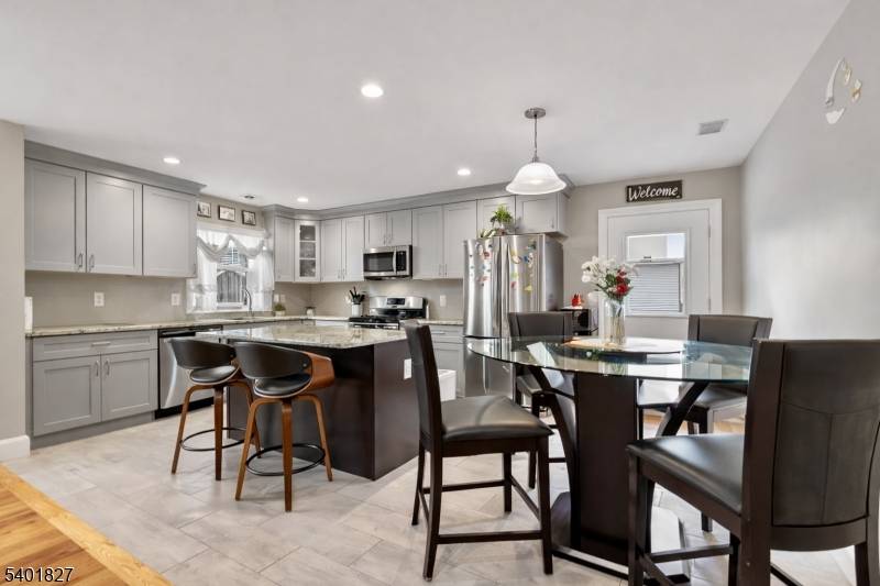 Perth Amboy City, NJ 08861,361 Garretson Ave