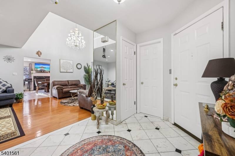 Wayne Twp., NJ 07470,26 Eider Ct