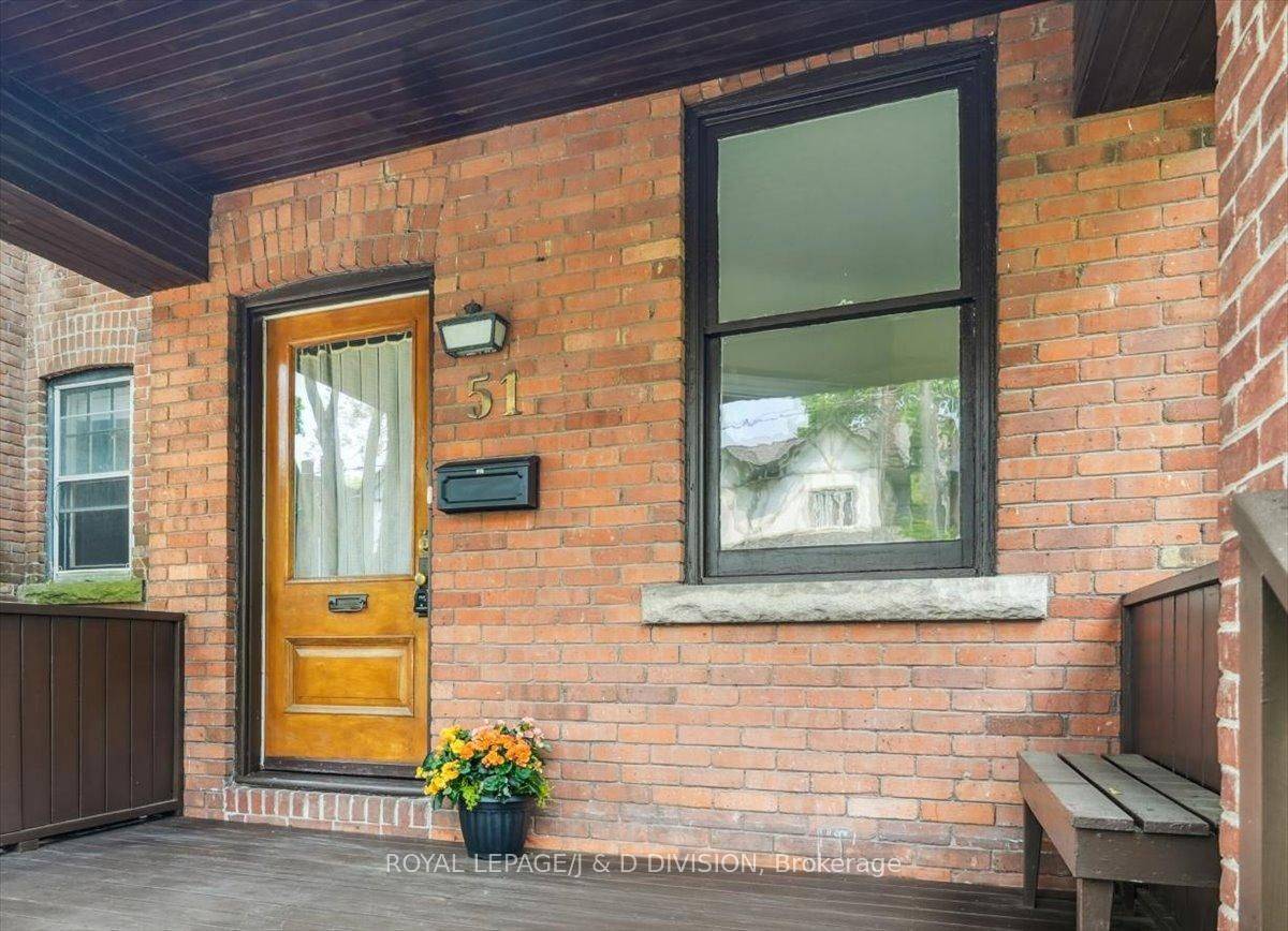 Toronto C02, ON M5R 1T7,51 Chicora AVE