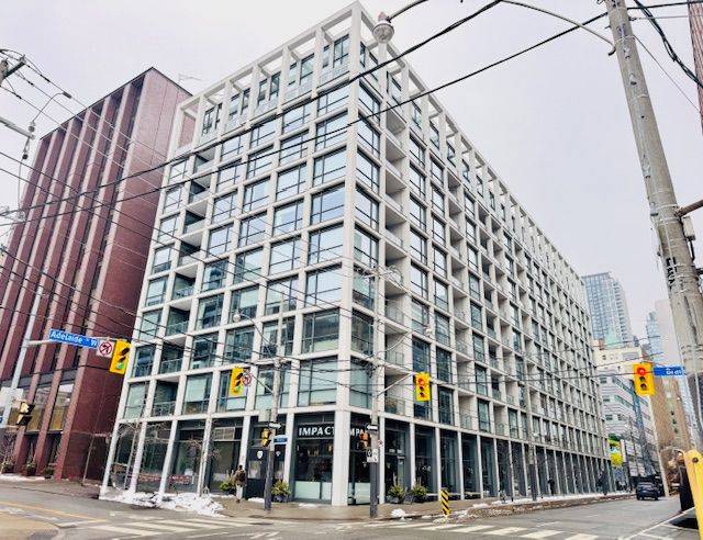 Toronto C01, ON M5V 2L9,39 Brant ST #304