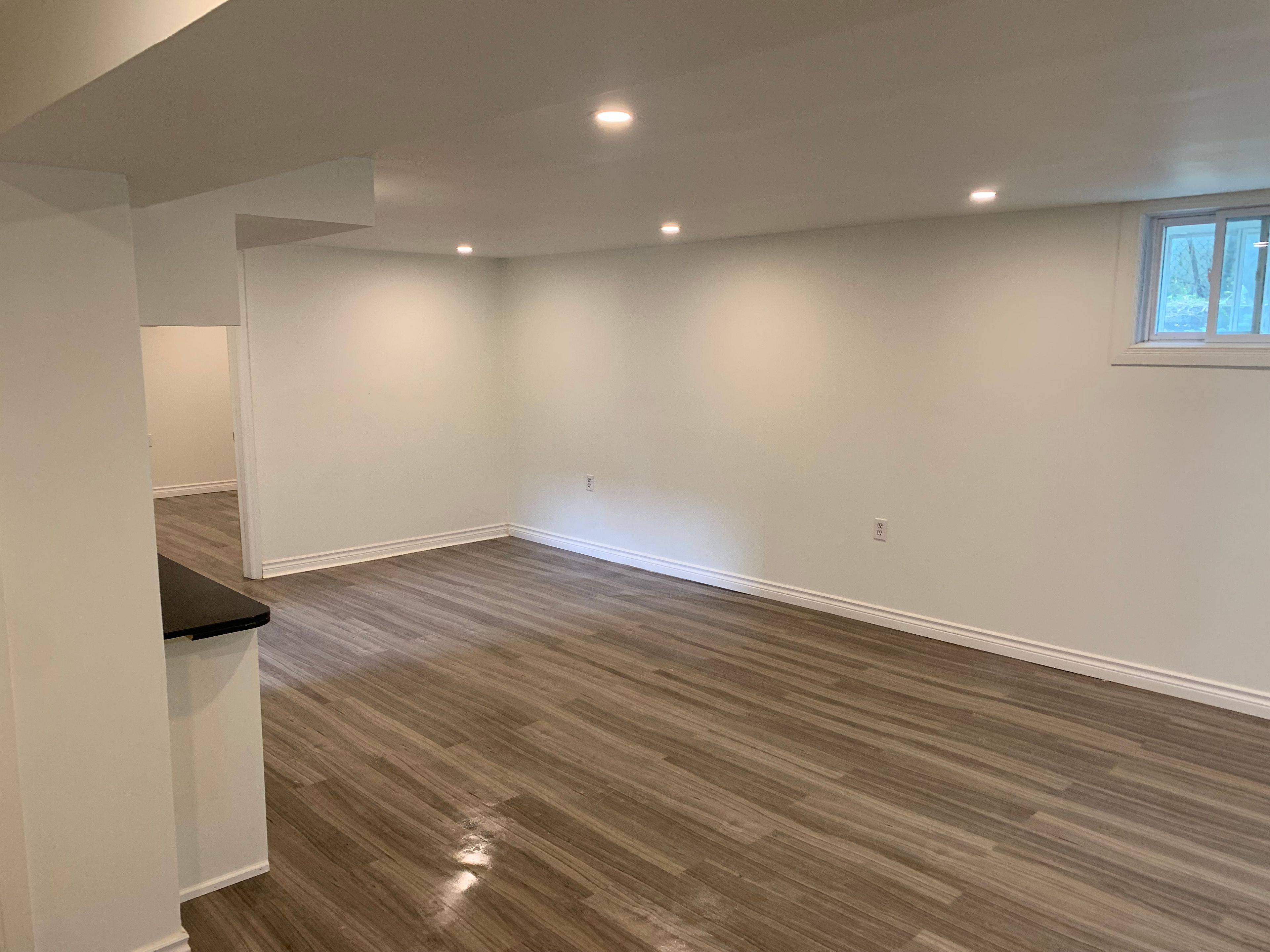 Toronto C14, ON M2M 2S4,39 Otonabee AVE #Basement