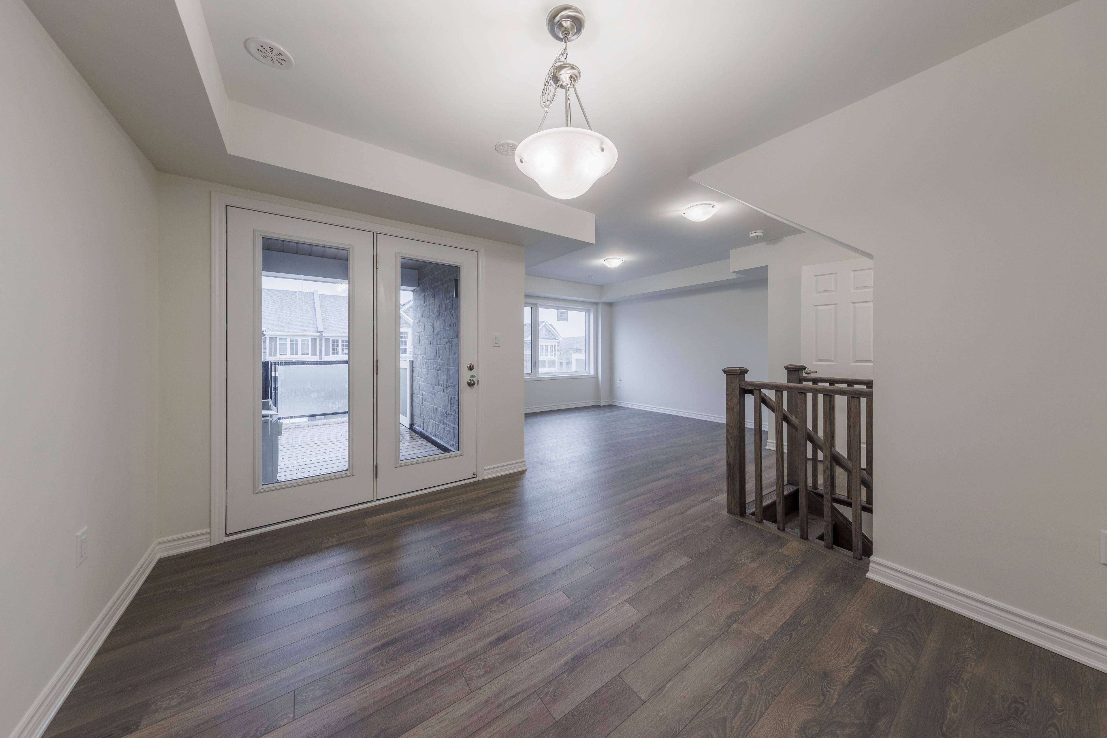 Pickering, ON L1X 0N2,3356 Swordbill ST