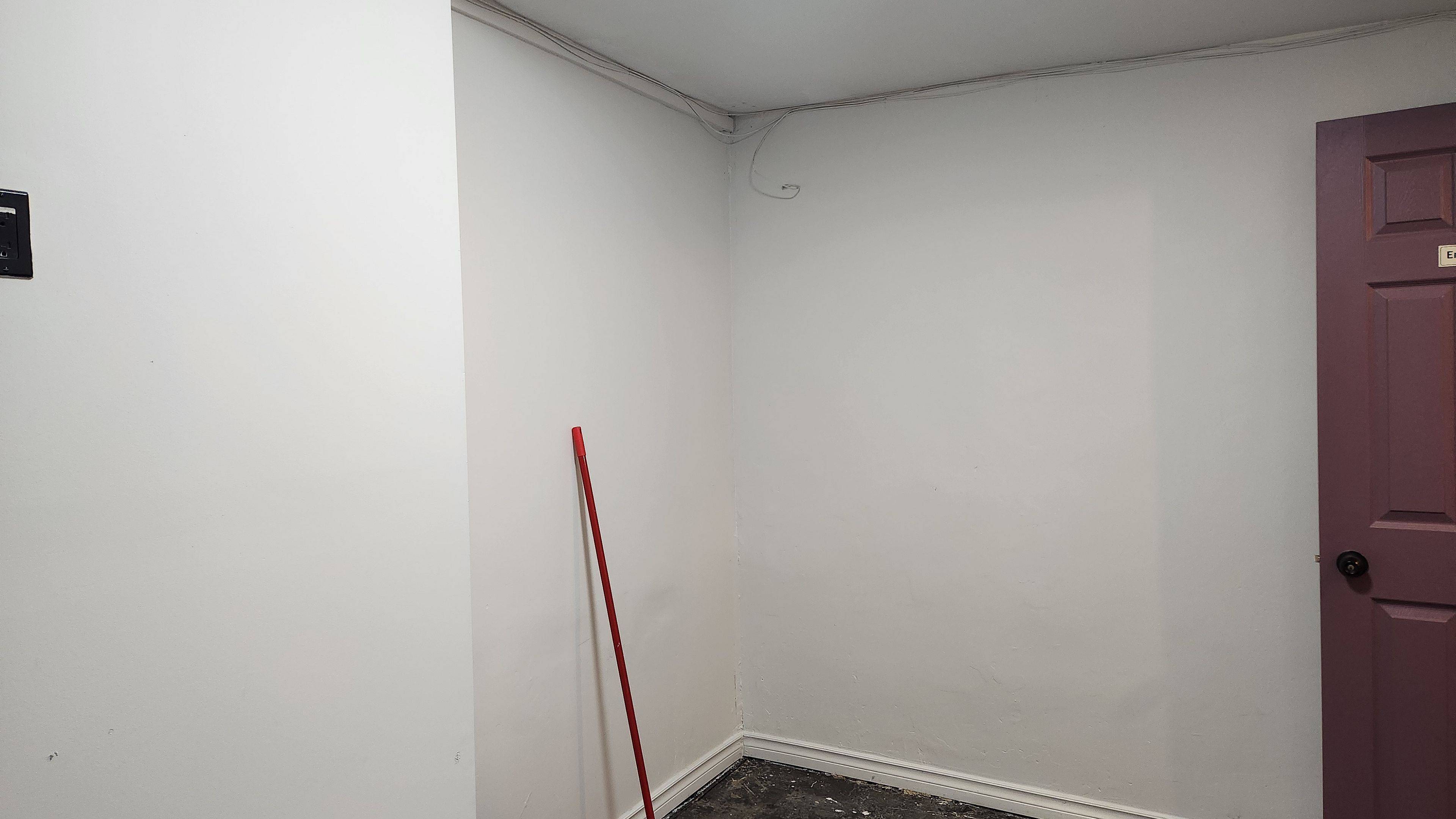 Oshawa, ON L1H 4G9,142 Simcoe ST S