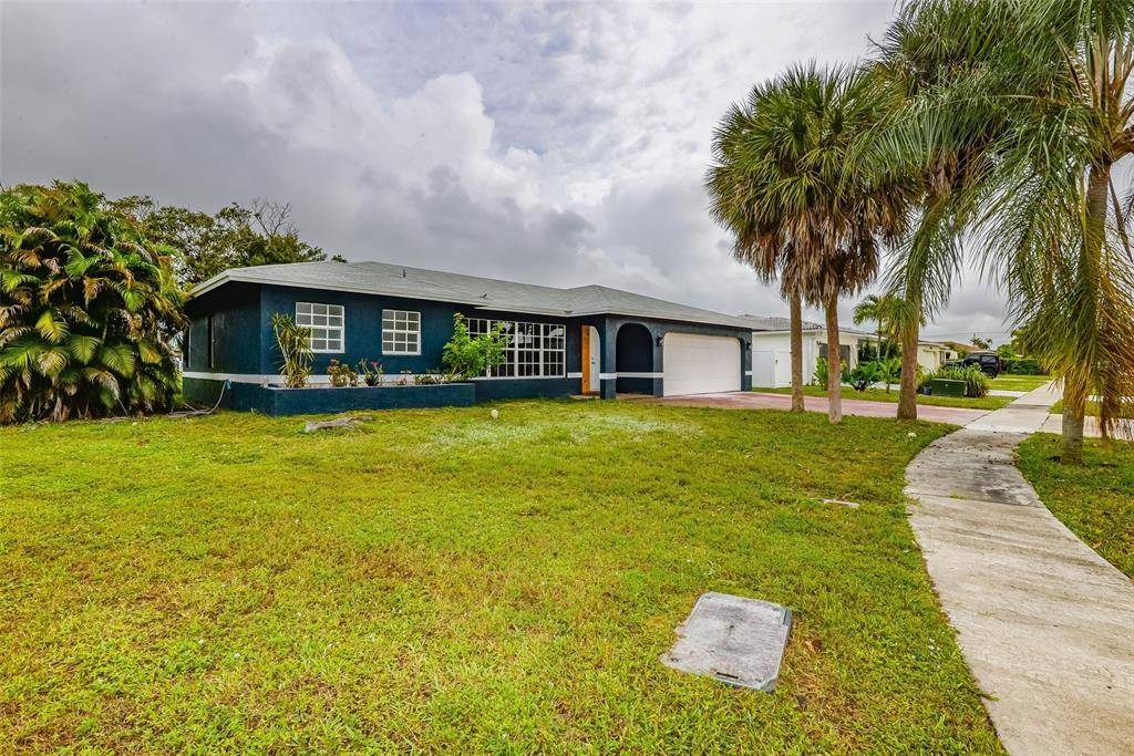 Boca Raton, FL 33428,22500 Labrador St