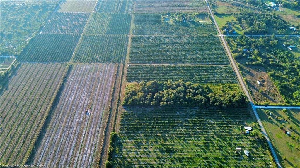 Lorida, FL 33857,2413 Hicks Rd