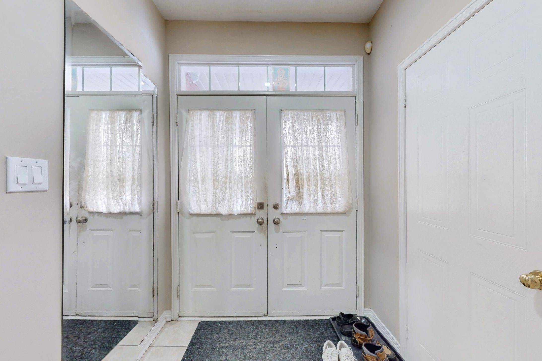 Markham, ON L6C 2E1,10 Oxfordshire ST