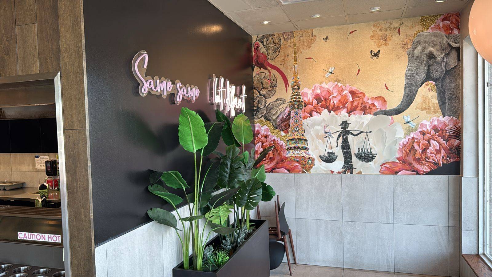 Richmond Hill, ON L4C 3C7,10520 Yonge ST #37B