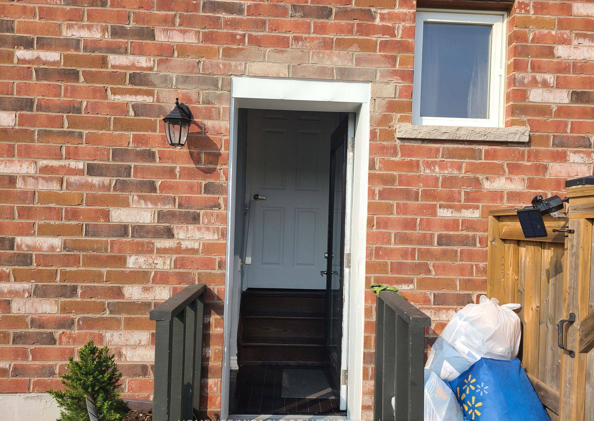 Vaughan, ON L4H 3N3,150 Gentile CIR