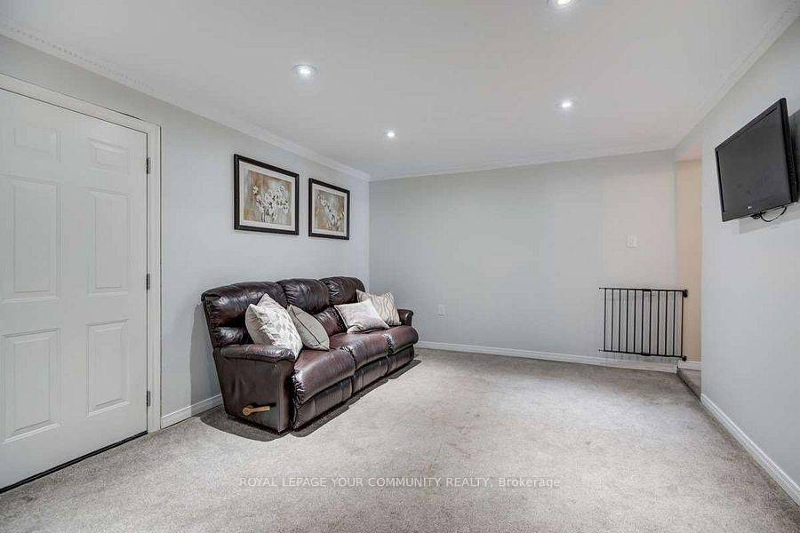 Vaughan, ON L4J 2P6,98 York Hill BLVD