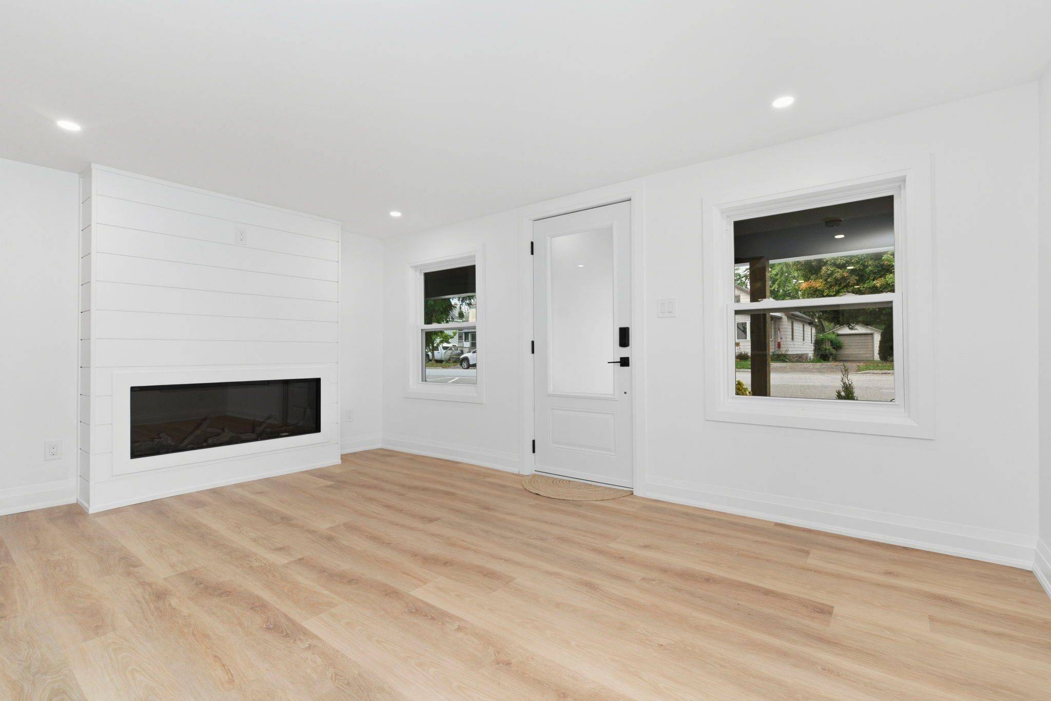 Severn, ON L0K 2B0,3355 Muskoka ST