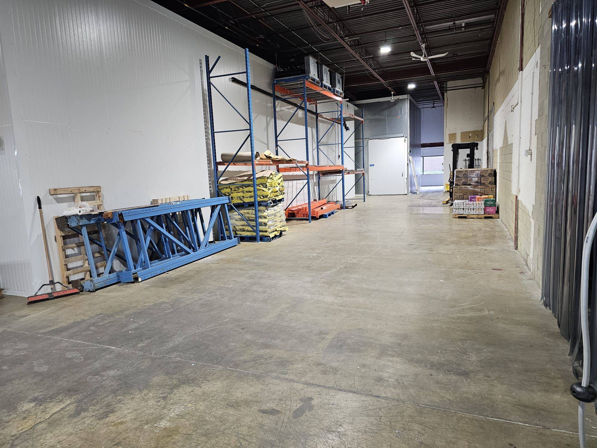 Mississauga, ON L5S 1T9,2400 LUCKNOW DR #47,48