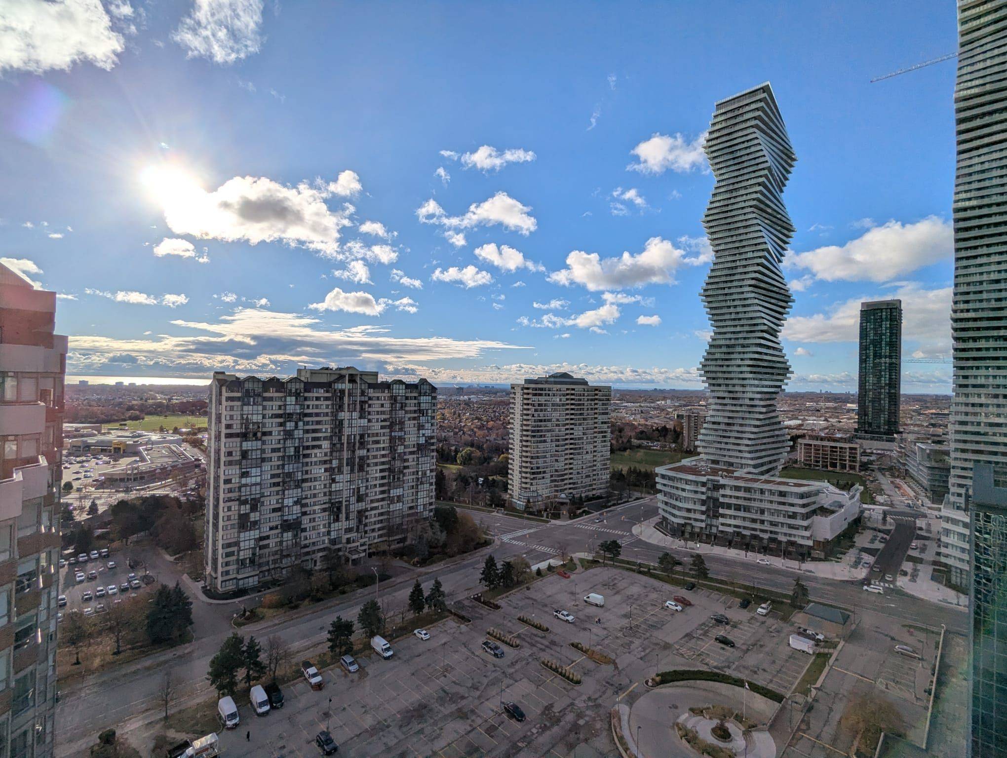 Mississauga, ON L5B 0E1,330 Burnhamthorpe RD W #2210