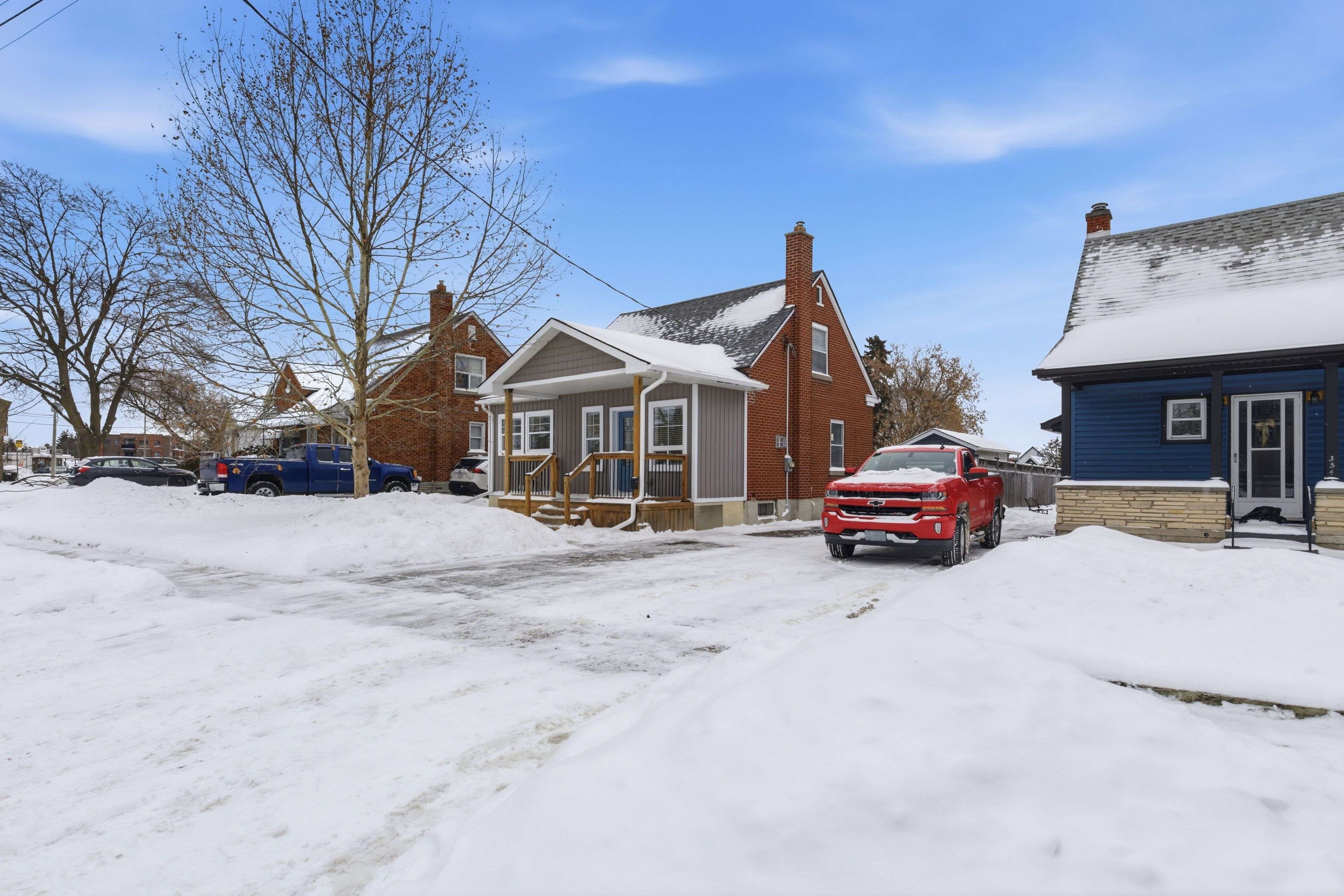 Kitchener, ON N2H 4W3,358 Clifton RD