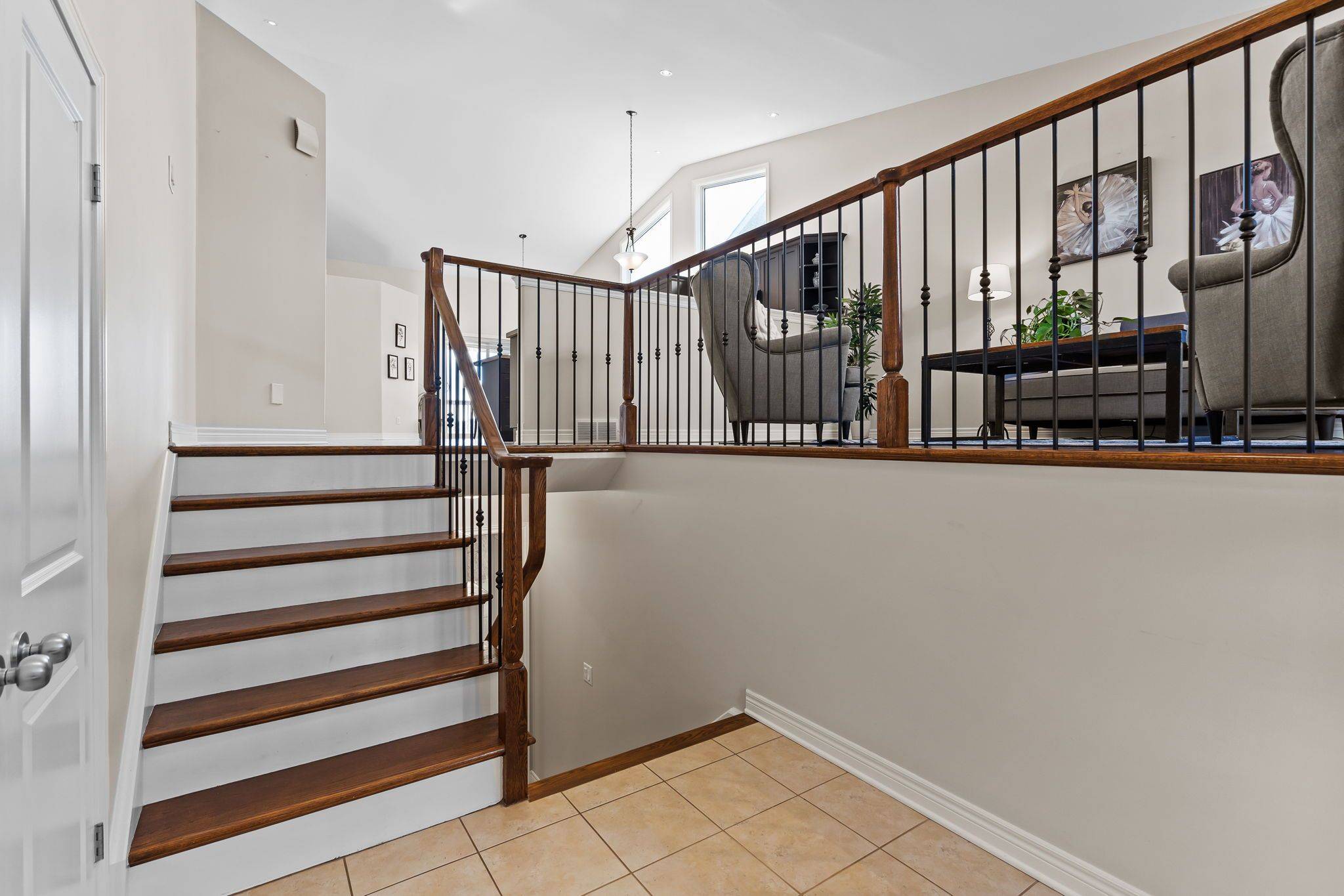 Niagara Falls, ON L2H 0A7,8710 Milomir ST