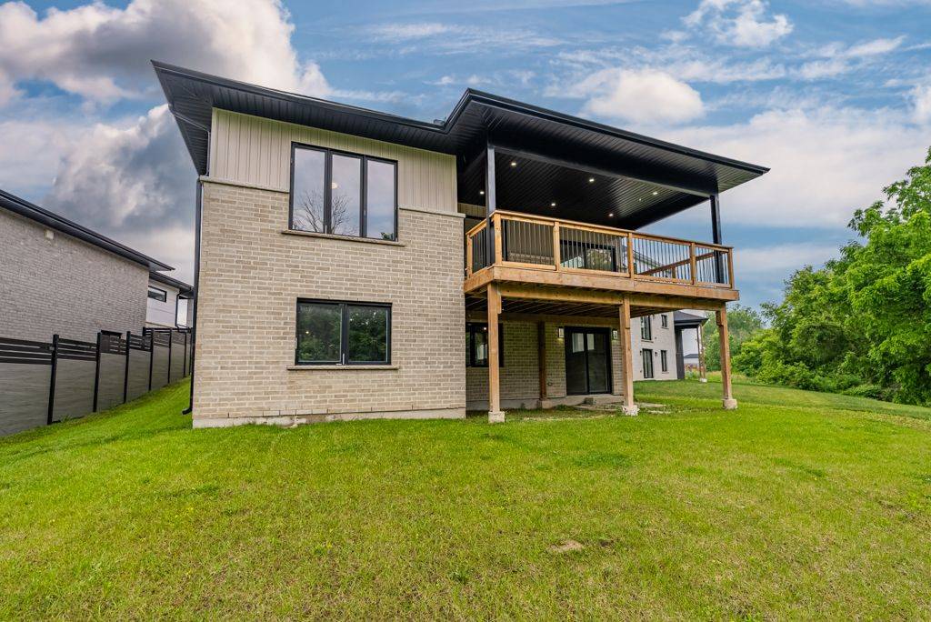 South Huron, ON N0M 1S2,40 Greene ST