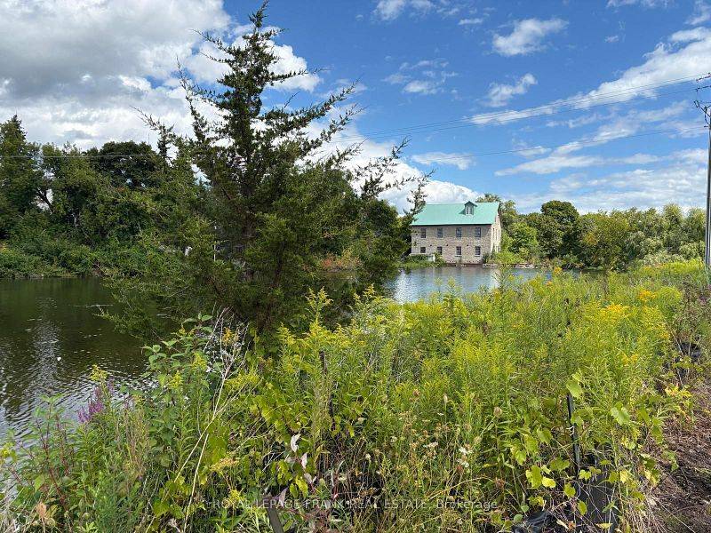 Trent Hills, ON K0L 1Y0,3 Pond ST