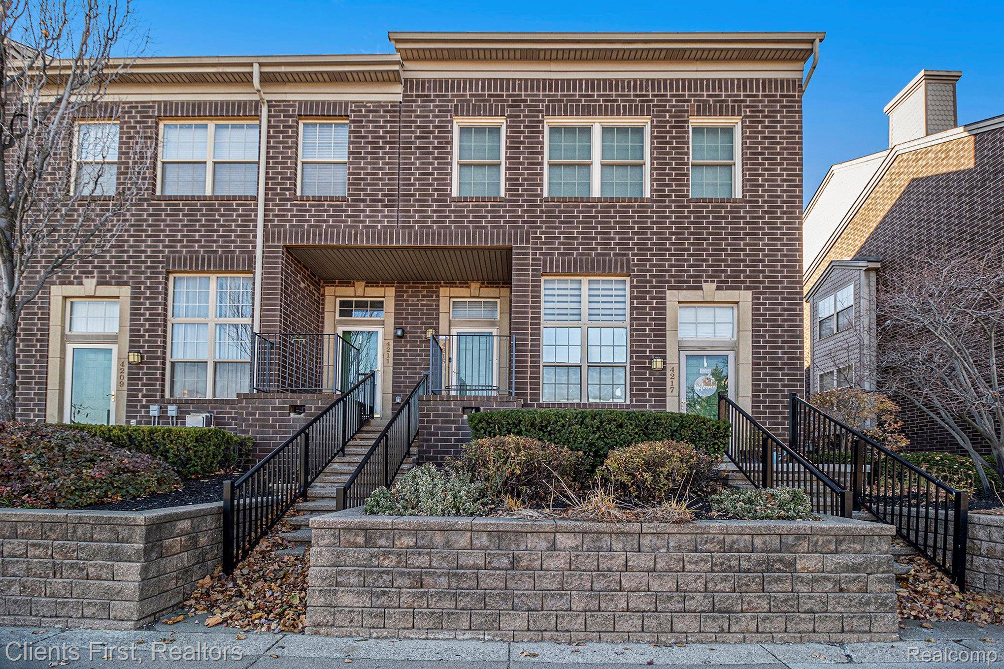 Dearborn, MI 48126,4215 Schaefer RD