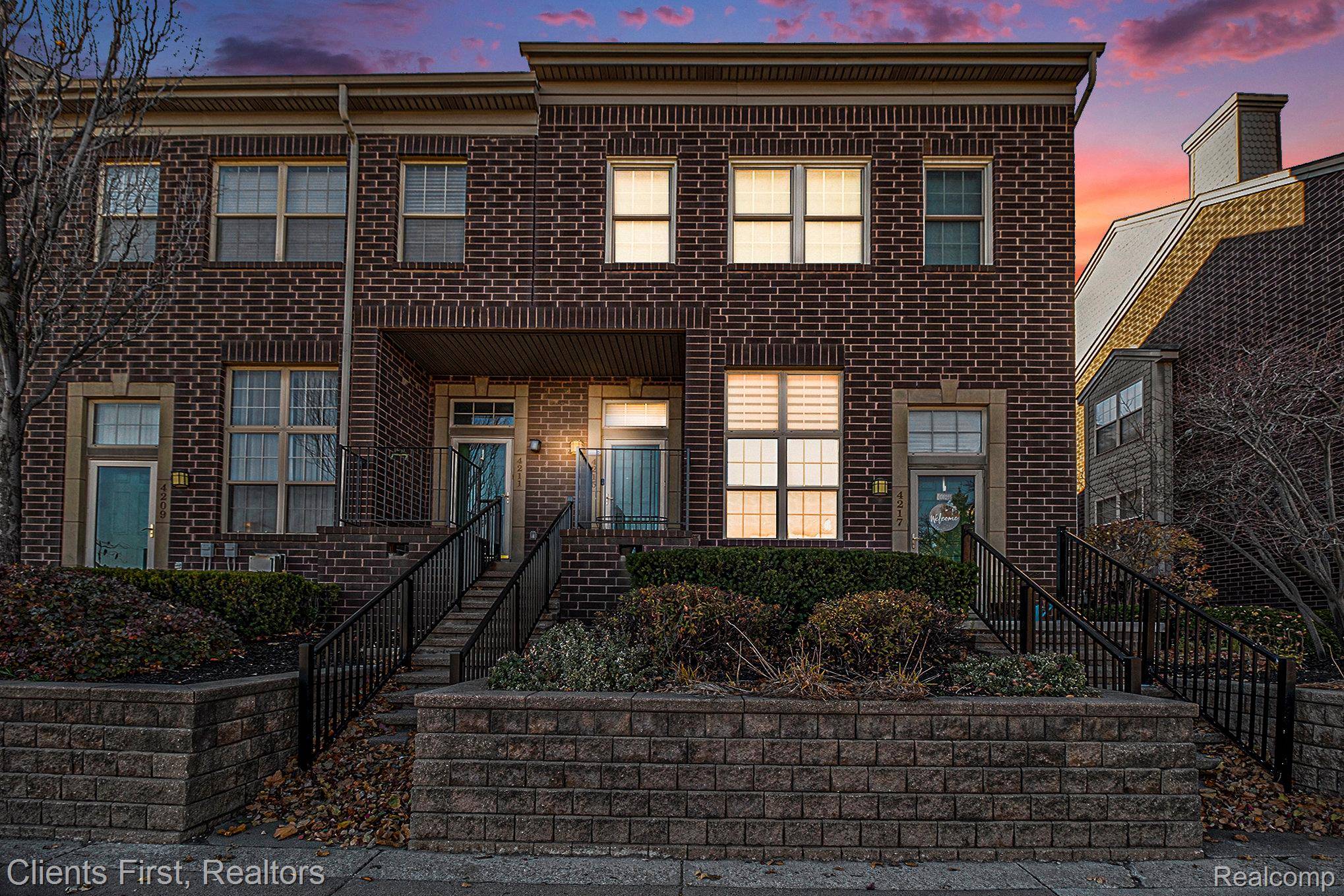 Dearborn, MI 48126,4215 Schaefer RD