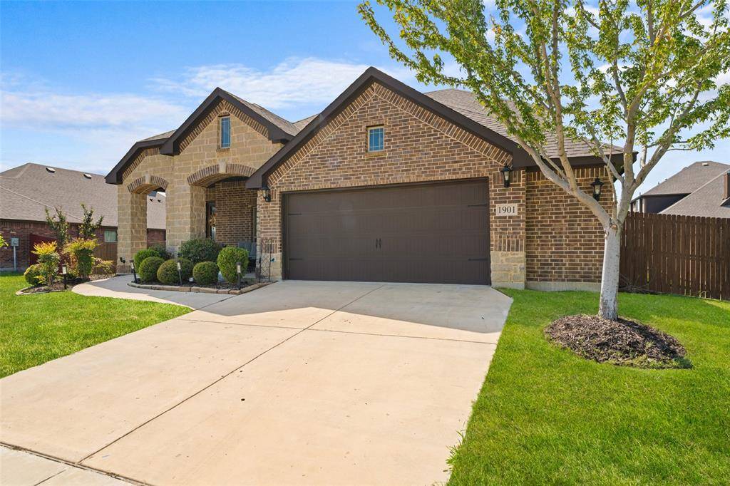 Glenn Heights, TX 75154,1901 Sunflower Drive