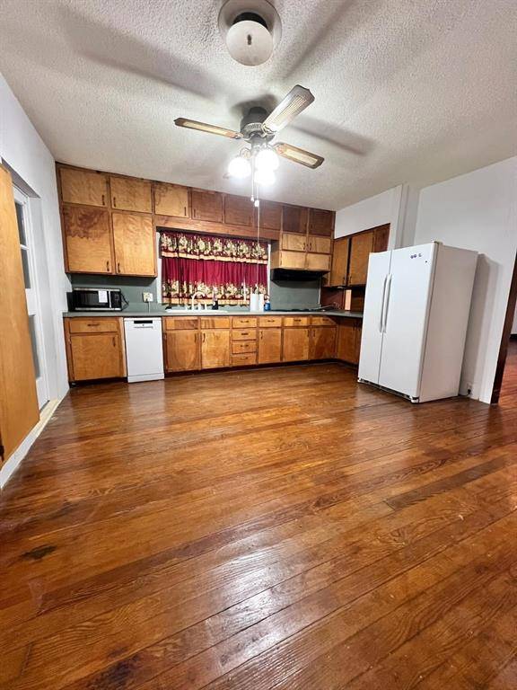 Copperas Cove, TX 76522,310 W Avenue A Avenue