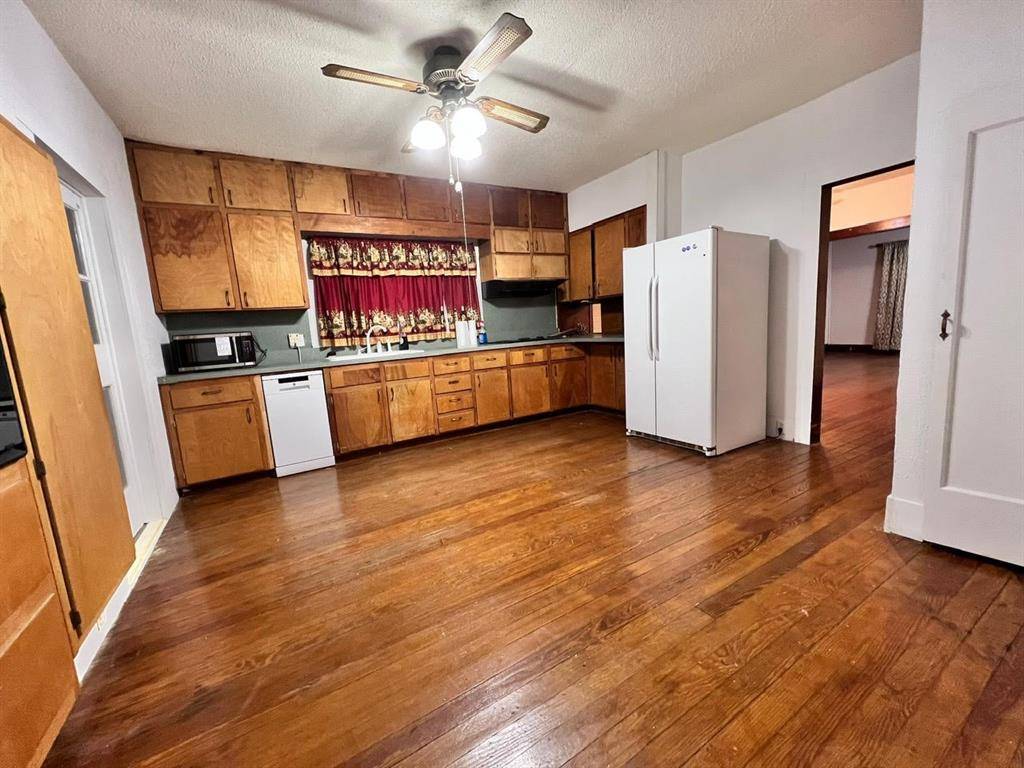 Copperas Cove, TX 76522,310 W Avenue A Avenue