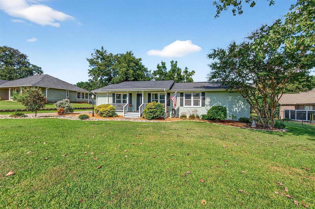 Lake Kiowa, TX 76240,103 Bowie Drive