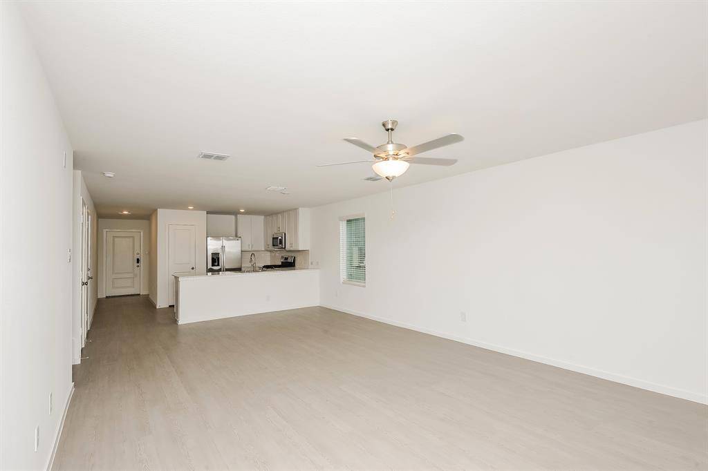 Fort Worth, TX 76108,2752 Mist wood