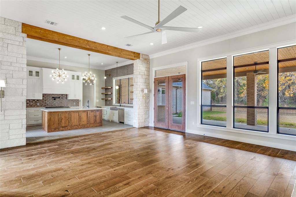 Glen Rose, TX 76043,2060 County Road 2027