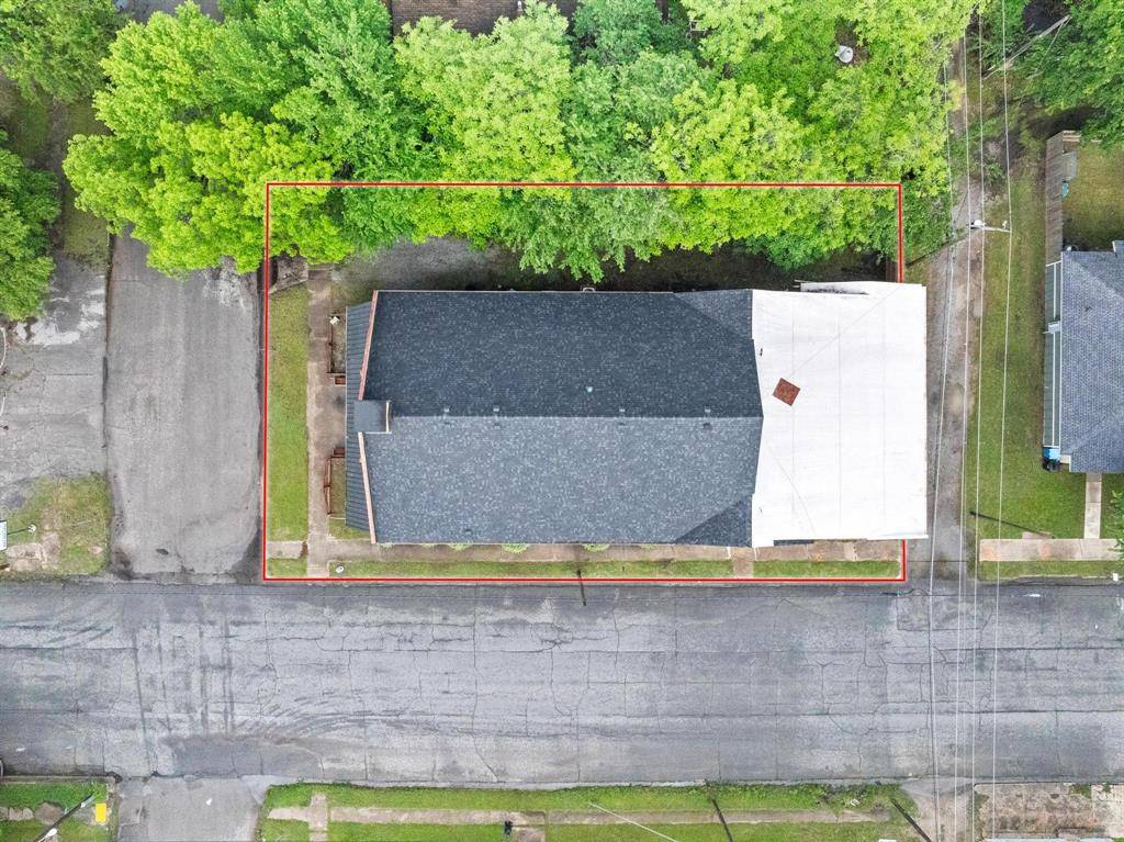 Denison, TX 75020,530 W Owings Street