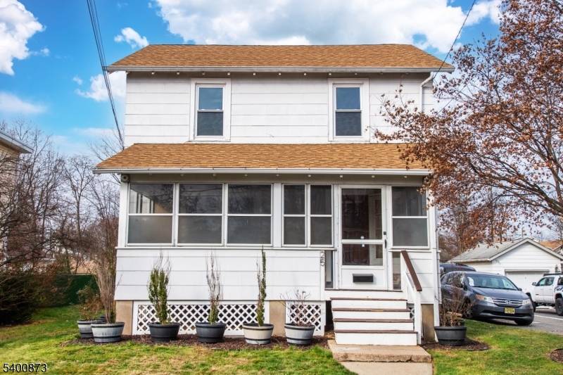 West Caldwell Twp., NJ 07006,25 Dodd Rd