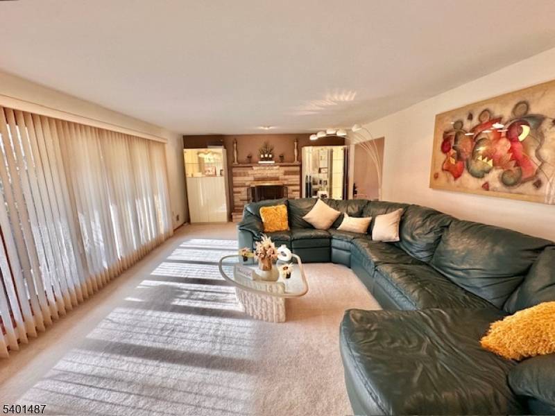 Sayreville Boro, NJ 08859,20 Gillen Dr