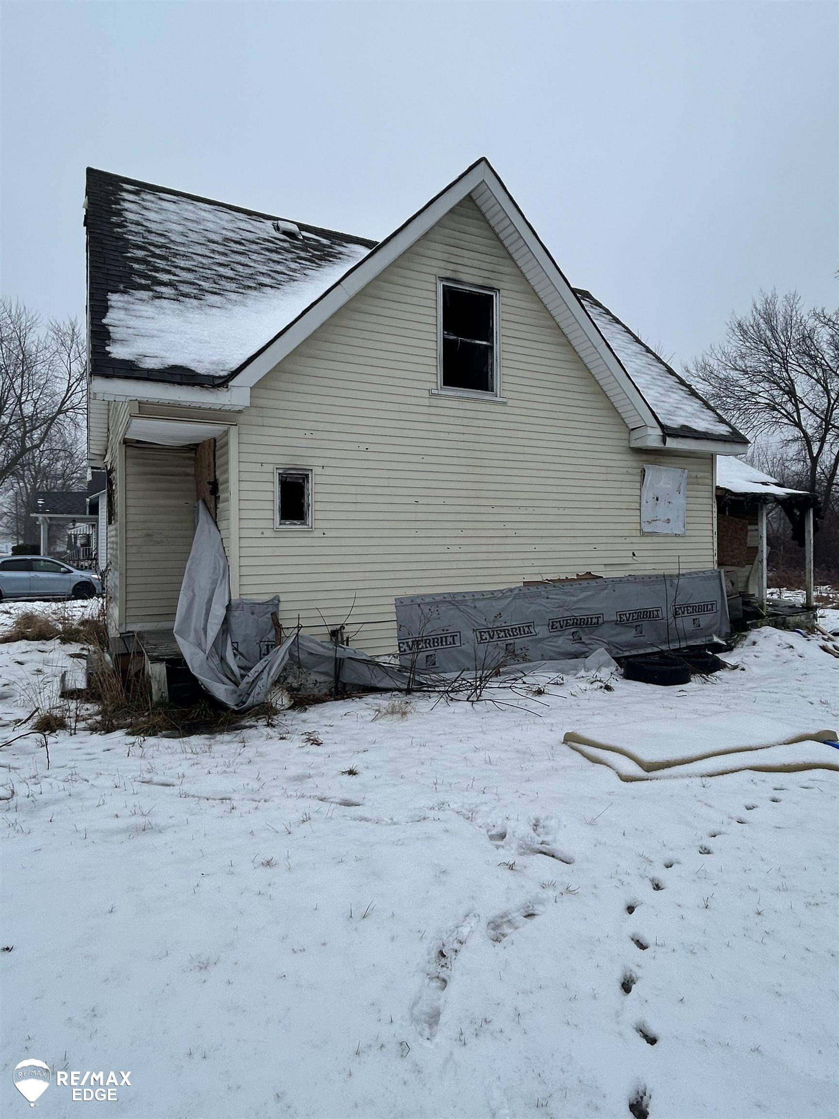 Saginaw, MI 48601,919 S 4th AVE