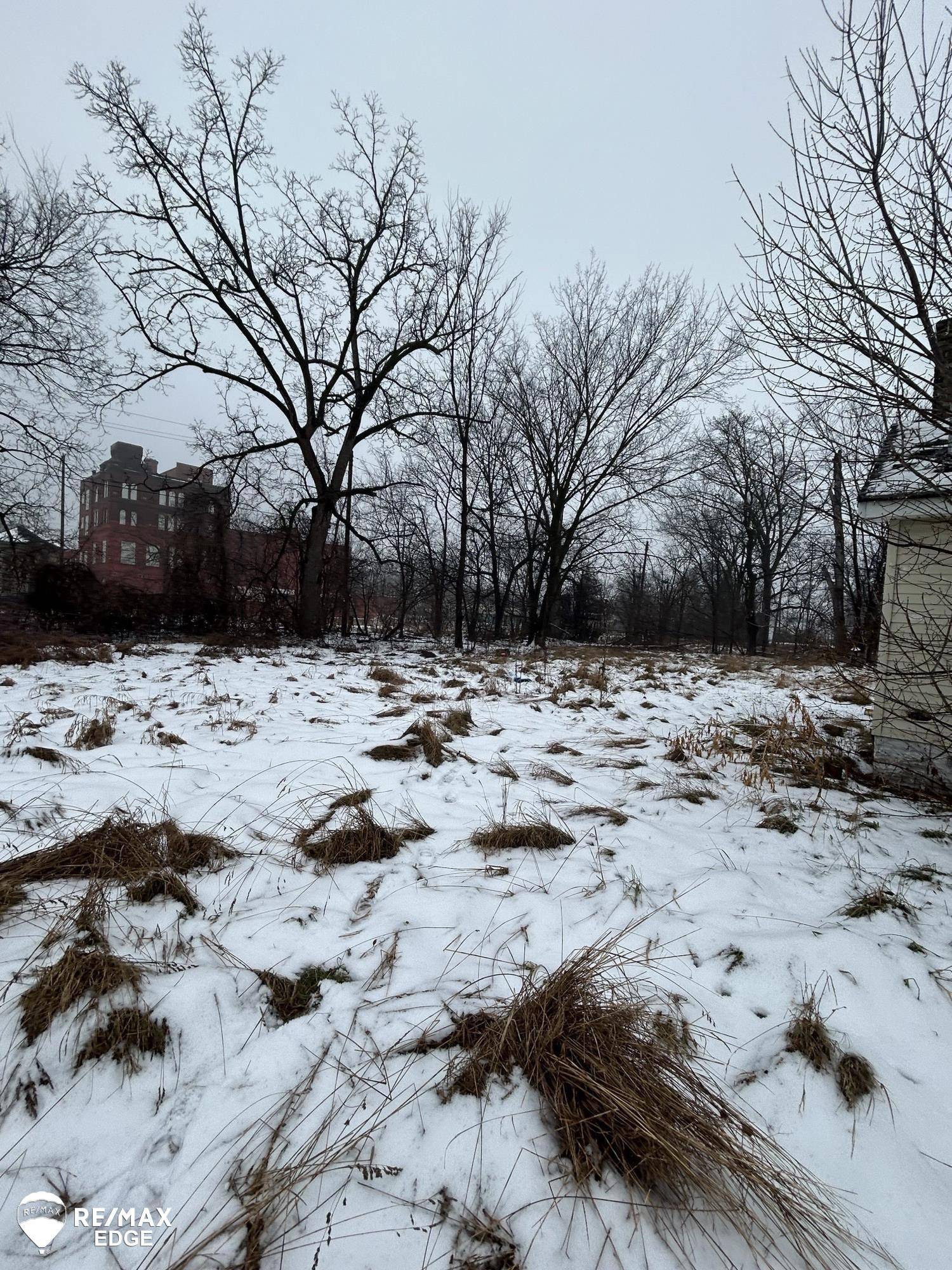 Saginaw, MI 48601,919 S 4th AVE