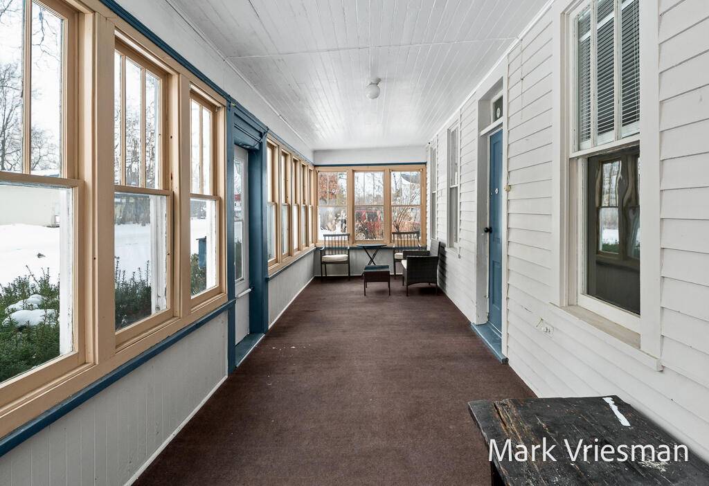 Whitehall, MI 49461,219 S Baldwin ST